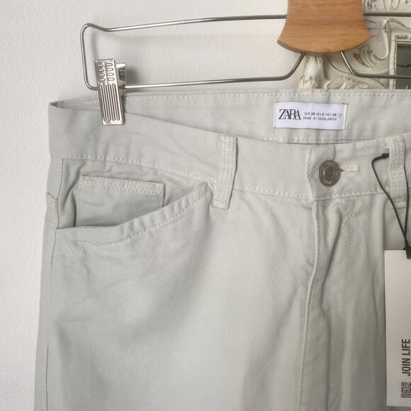 Zara Relaxed Fit Utility Jeans - Picture 4 of 16